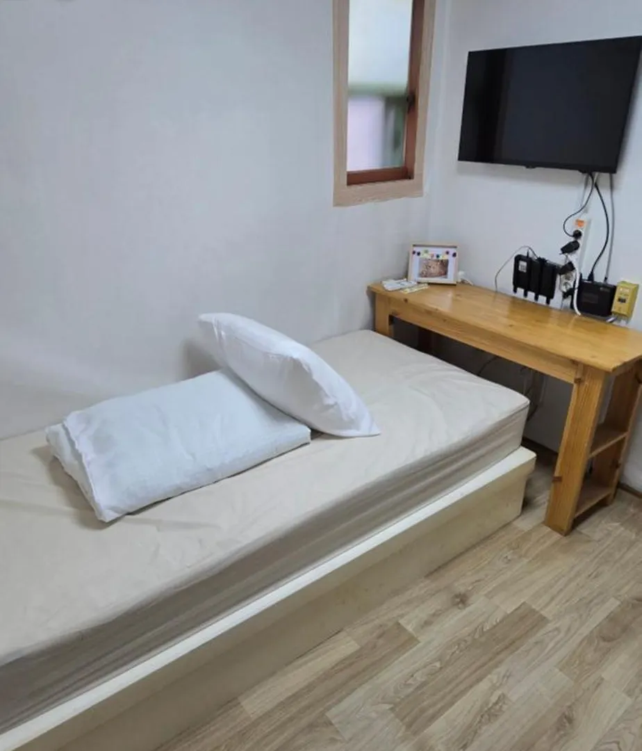 Hostel Ddm Stay Seoul South Korea