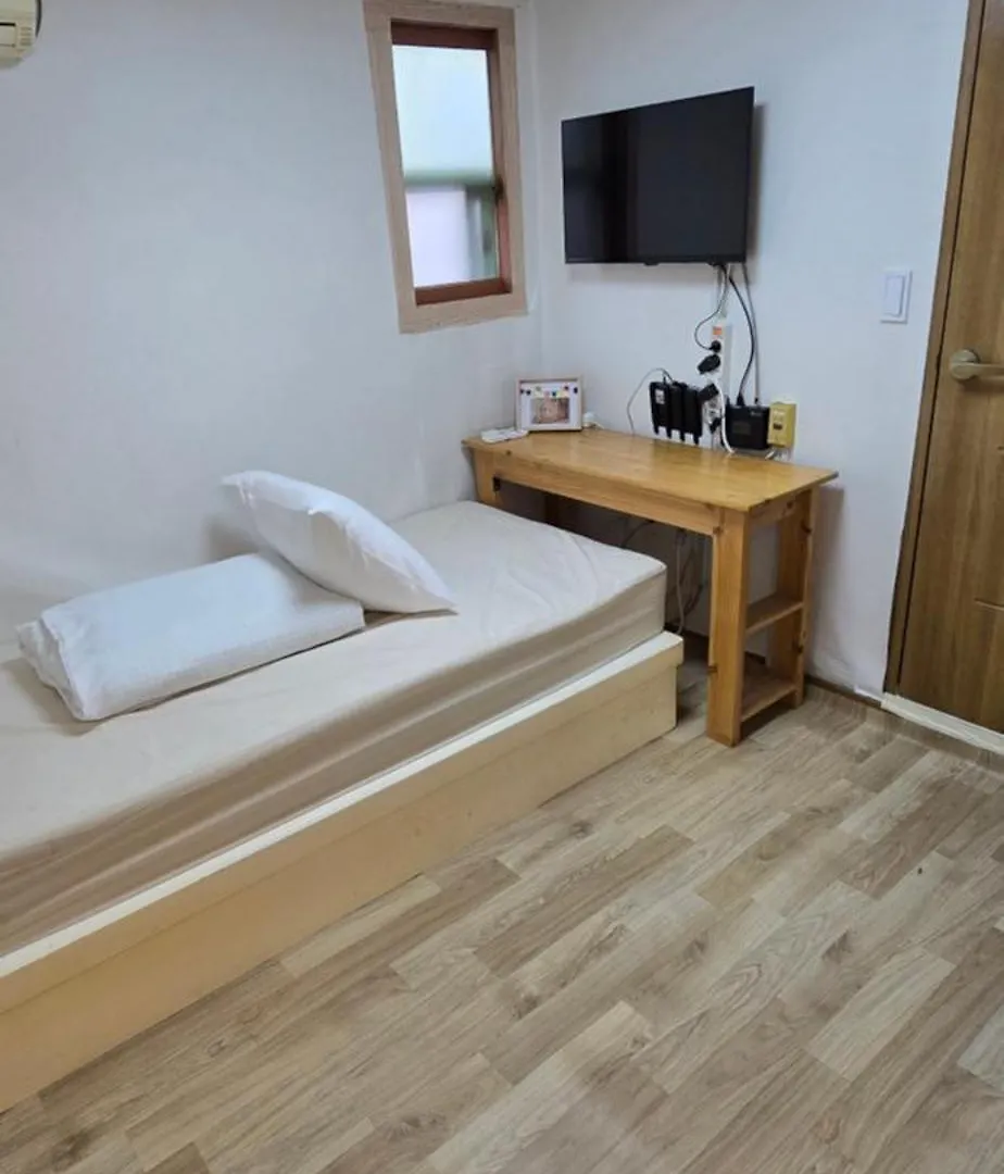 Hostel Ddm Stay Seoul South Korea
