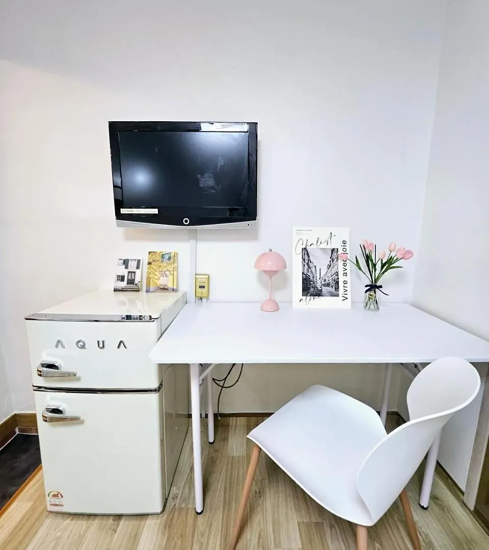 Ddm Stay Seoul Hostel